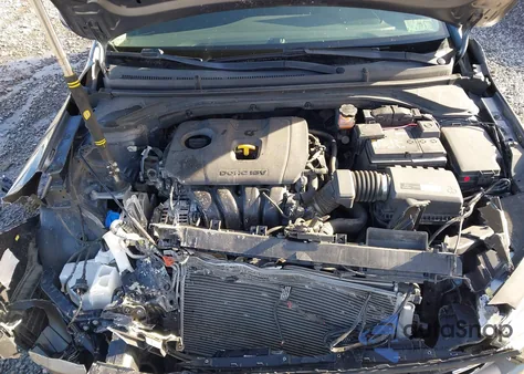 2019 Hyundai Elantra Se z USA, uszkodzony, nr VIN 5NPD74LFXKH406989